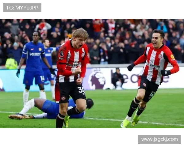 曼联迎战两布罗期待逆转局势全力争胜展现球队实力