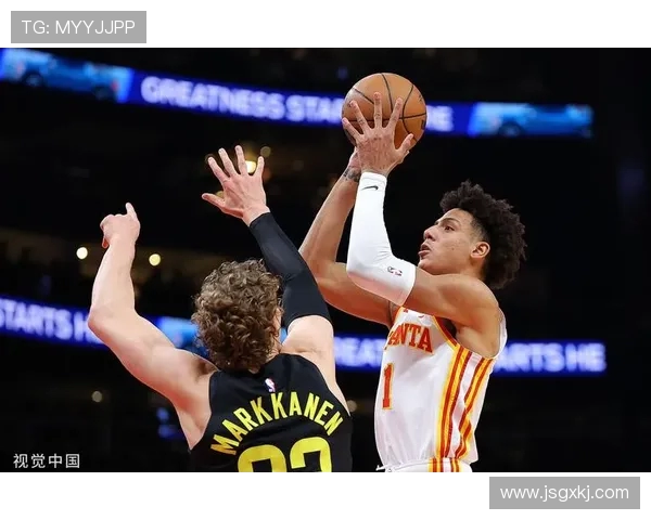 老鹰与篮网激战正酣球迷期待精彩对决与惊喜时刻