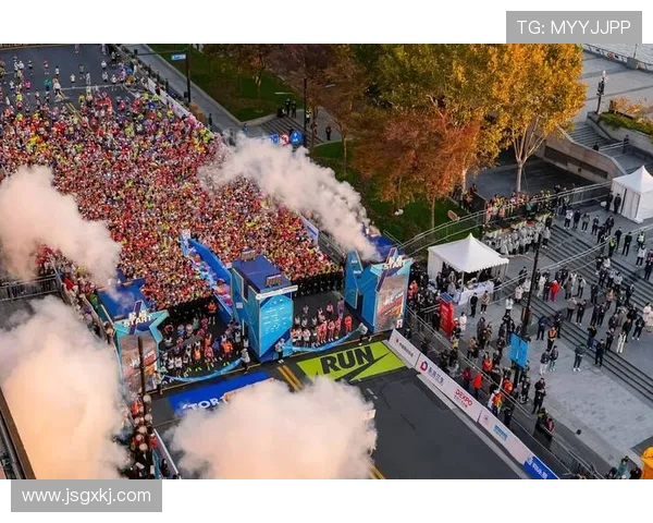 上海攀岩队在马拉松大满贯中的团队协作表现深度解析与点评