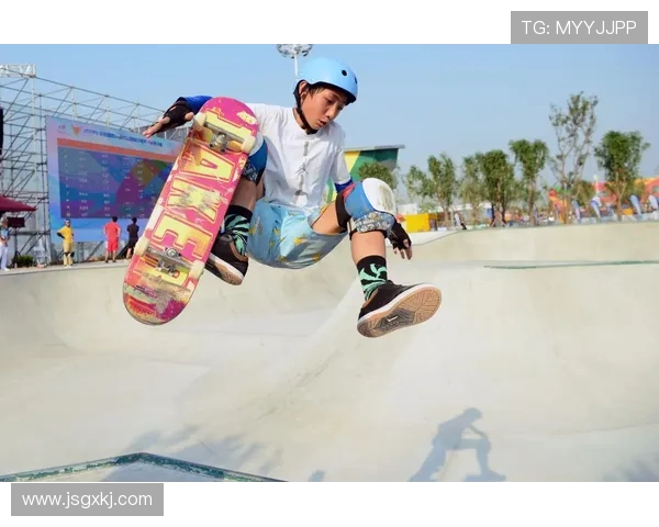 北京极限运动队状态引发热议运动员表现与训练方式成焦点讨论 北京极限运动队状态引发热议运动员表现与训练方式成焦点讨论